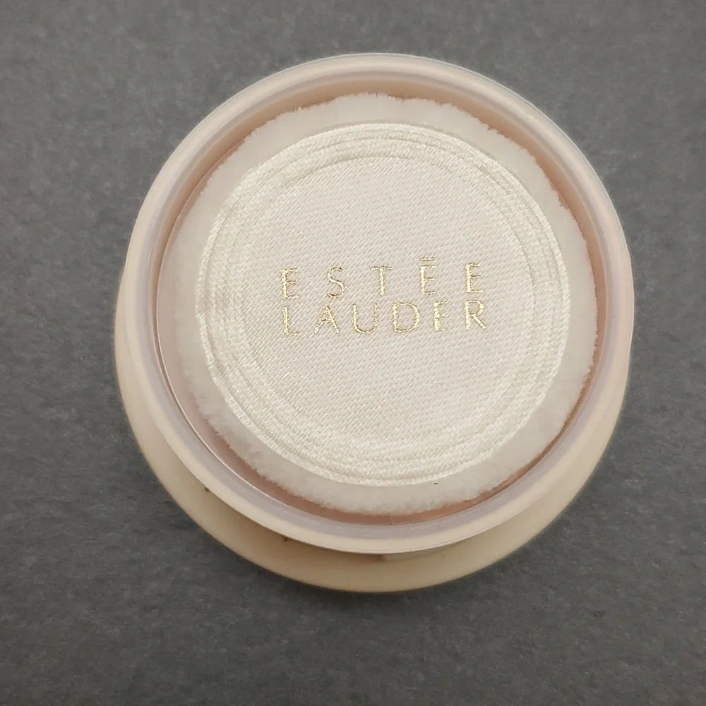 COPY - Estēe Lauder Loose powder Lucidity